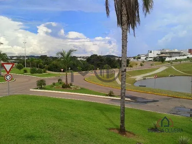 Terreno com 700m², à venda, no bairro Centro Político Administrativo em Cuiabá