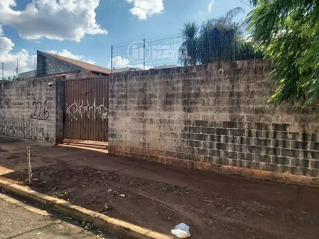 Terreno com 464m², à venda, no bairro Jardim Tókio em Londrina