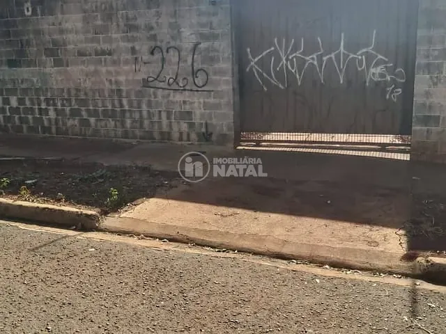 Terreno com 464m², à venda, no bairro Jardim Tókio em Londrina