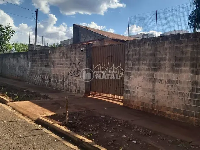 Terreno com 464m², à venda, no bairro Jardim Tókio em Londrina