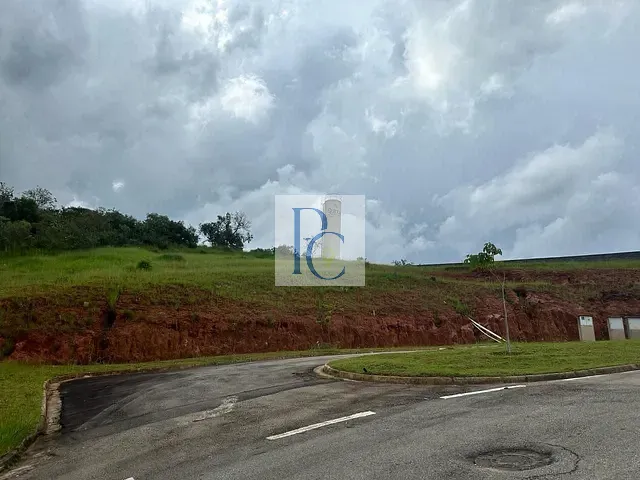 Terreno com 602m², à venda, no bairro Condominio Quintas da Boa Vista em Atibaia