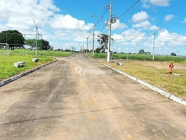 Terreno com 1000m², à venda, no bairro MARGENS GO-139 em Alexânia