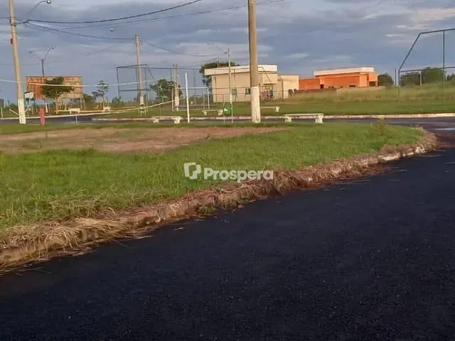 Terreno com 1000m², à venda, no bairro MARGENS GO-139 em Alexânia