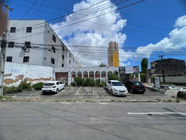 Terreno com 1119m², à venda, no bairro Jacarecanga em Fortaleza