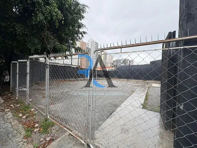 Terreno com 468m², para alugar, no bairro Quarta Parada em São Paulo