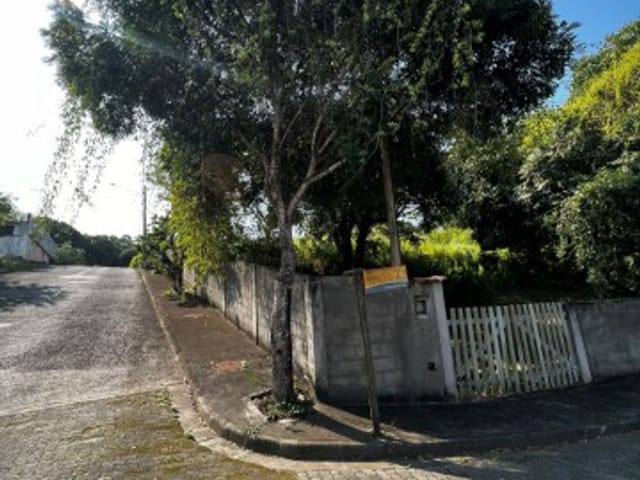 Terreno à venda, no bairro Cantinho do Mar em Rio das Ostras