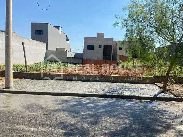 Terreno com 150m², à venda, no bairro Residencial Jardim Nathália em Sorocaba