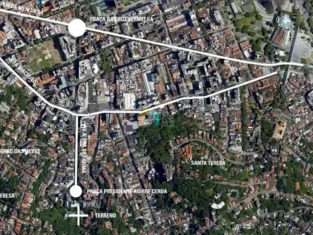 Terreno com 427m², à venda, no bairro Santa Teresa em Rio de Janeiro
