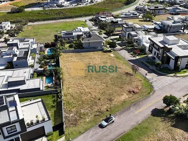 Terreno com 739m², à venda, no bairro Urbanova em São José dos Campos