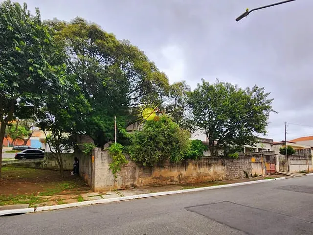 Terreno com 253m², à venda, no bairro Cidade Ademar em São Paulo