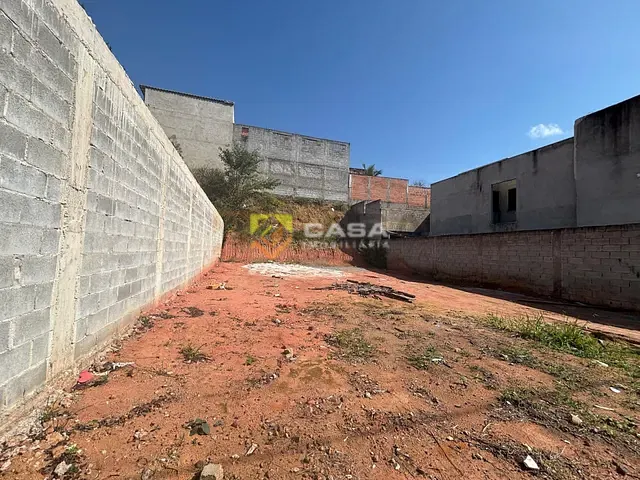 Terreno com 300m², à venda, no bairro Residencial Centro da Serra em Serra