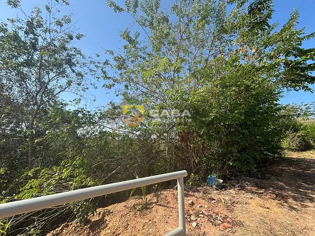 Terreno com 300m², à venda, no bairro Residencial Centro da Serra em Serra