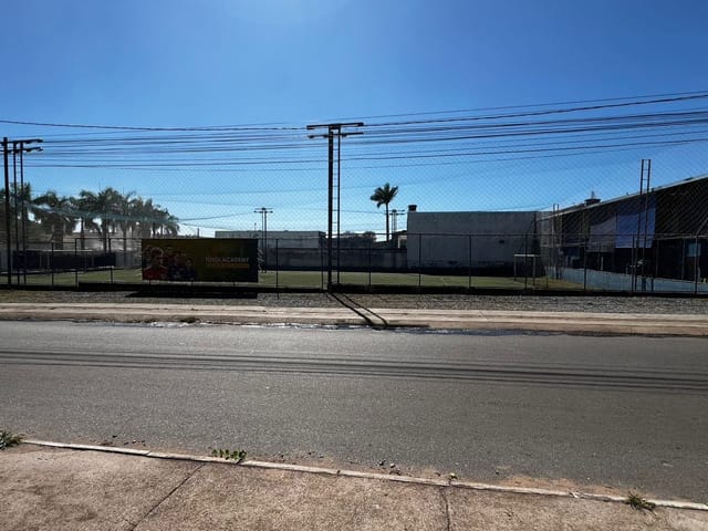 Terreno com 2618m², à venda, no bairro Vila Rosa em Goiânia