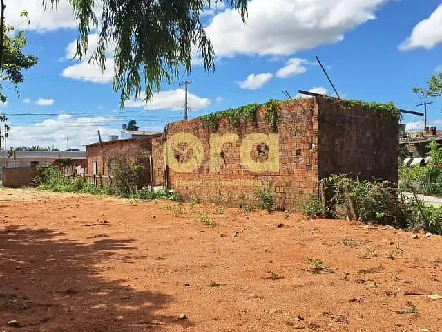 Terreno com 400m², à venda, no bairro Areal em Pelotas