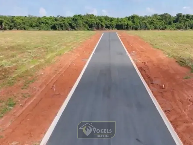 Terreno com 825m², à venda, no bairro Borda da Mata em Holambra