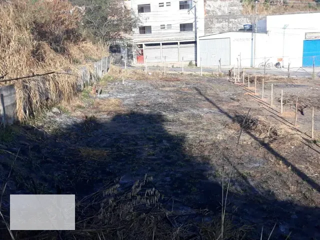 Terreno com 504m², para alugar, no bairro Graminha em Santos Dumont