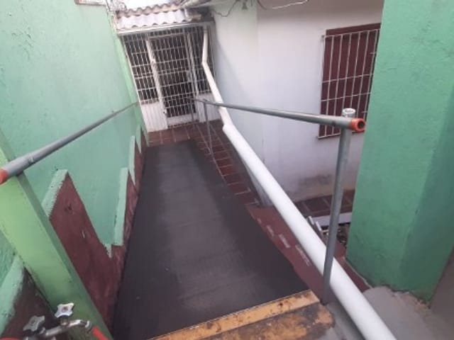 Terreno com 150m², à venda, no bairro Vila Pinheirinho em Santo André