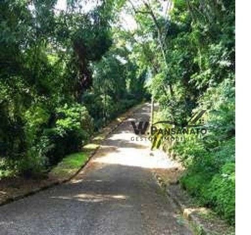 Terreno com 1100m², à venda, no bairro Feiticeira em Ilhabela