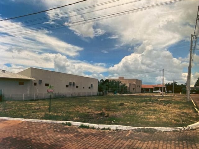Terreno com 830m², à venda, no bairro Zona Rural em Abadiânia