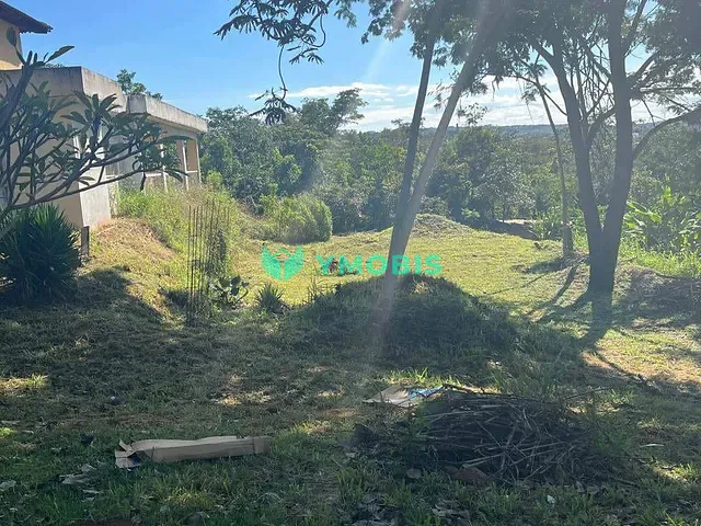 Terreno com 738m², à venda, no bairro Setor Habitacional Jardim Botânico em Brasília