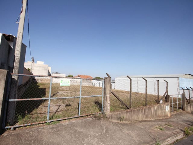 Terreno com 480m², à venda, no bairro Pratinha em São João da Boa Vista