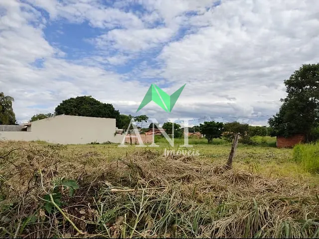 Terreno com 1087m², à venda, no bairro Villa Delfiore em Aparecida De Goiânia