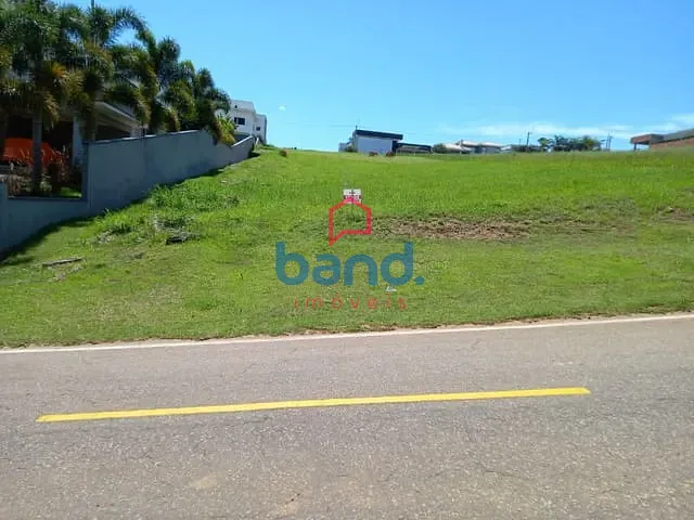 Terreno com 1075m², à venda, no bairro Avecuia em Porto Feliz