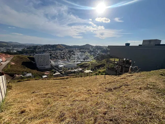 Terreno com 532m², à venda, no bairro Quintas das Avenidas em Juiz de Fora