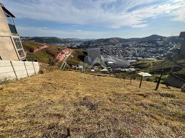 Terreno com 532m², à venda, no bairro Quintas das Avenidas em Juiz de Fora