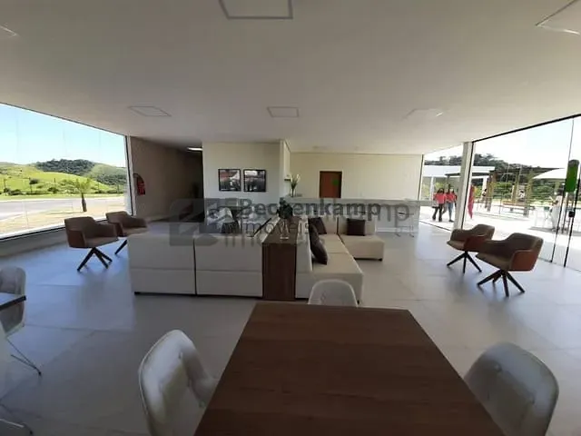 Terreno com 254m², à venda, no bairro São Geraldo em Volta Redonda