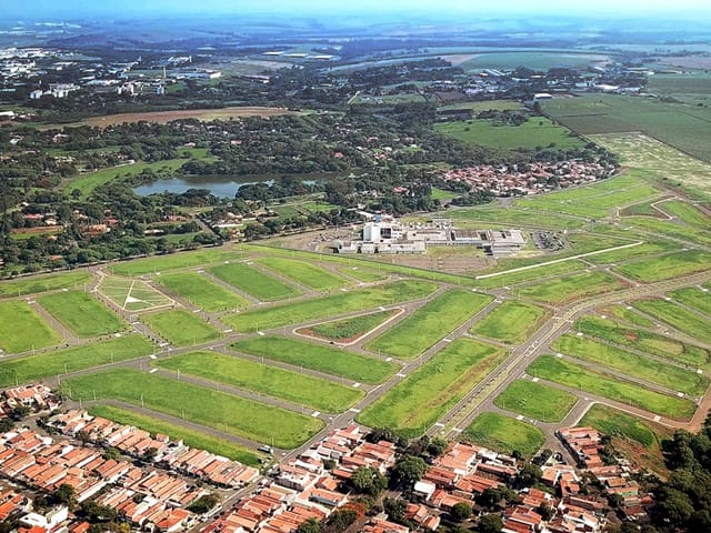 Terreno com 396m², à venda, no bairro Terras di Treviso em Piracicaba