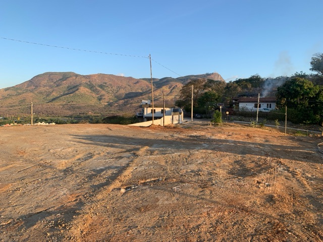 Terreno com 3700m², à venda, no bairro Chacaras Braúnas em Governador Valadares