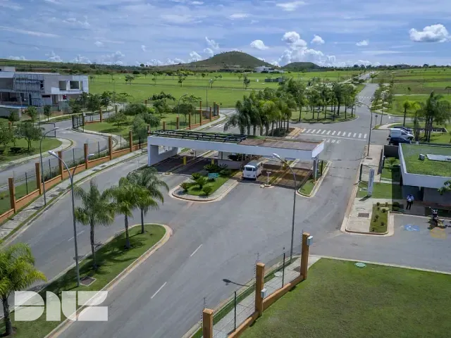 Terreno à venda, no bairro Alphaville Brasília em Cidade Ocidental