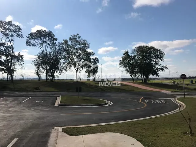Terreno com 1846m², à venda, no bairro Jardim Itália em Cuiabá
