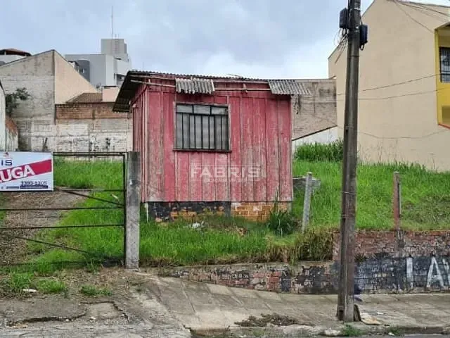 Terreno com 424m², para alugar, no bairro Centro em Campo Largo