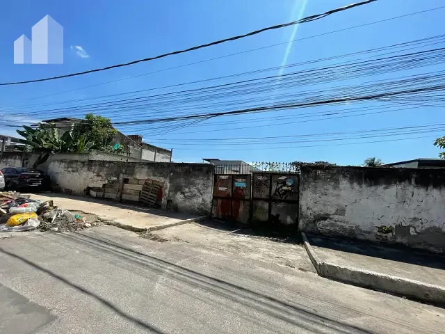 Terreno com 720m², à venda, no bairro Engenho Pequeno em Nova Iguaçu