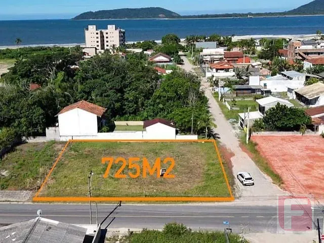 Terreno com 725m², à venda, no bairro Pontal do Norte em Itapoá