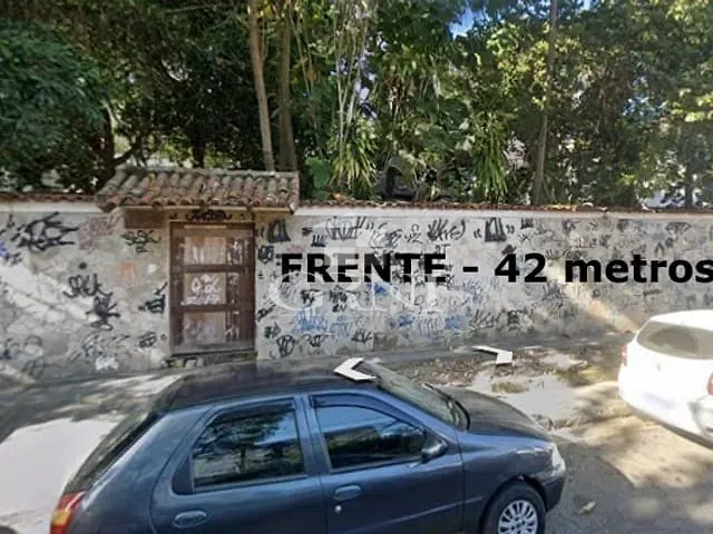 Terreno com 1808m², à venda, no bairro Pechincha em Rio de Janeiro