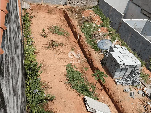 Terreno com 140m², à venda, no bairro Jardim Roberto em Osasco