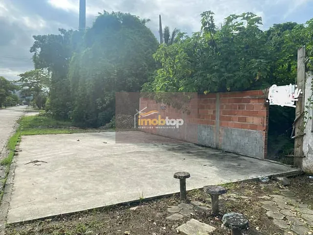 Terreno com 500m², à venda, no bairro Praia das Palmeiras em Caraguatatuba