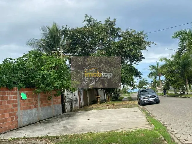 Terreno com 500m², à venda, no bairro Praia das Palmeiras em Caraguatatuba