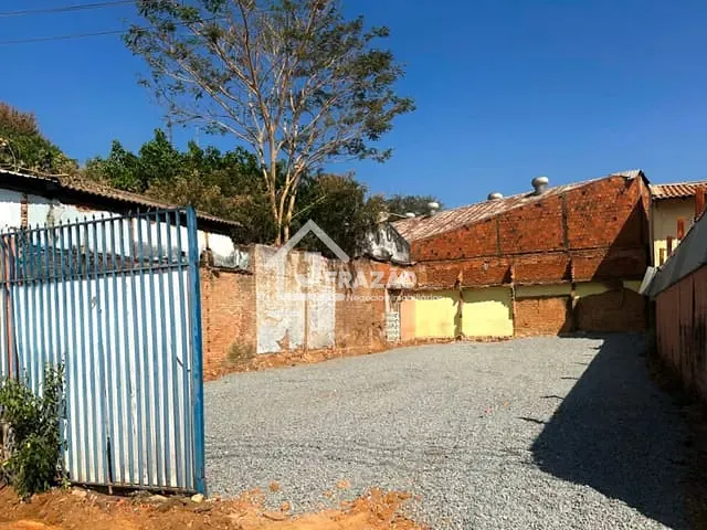Terreno com 360m², à venda ou para alugar, no bairro Setor Central em Goiânia
