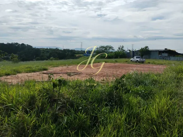 Terreno com 1000m², à venda, no bairro Chácara Coqueiro em Itaquaquecetuba
