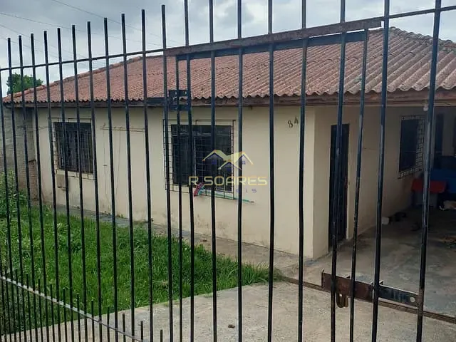 Casa com 390m² 2 quartos e 1 banheiro, à venda, no bairro Costeira em Araucária