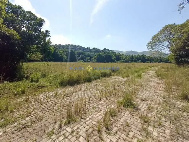 Terreno com 5431m², à venda, no bairro Xerém em Duque de Caxias