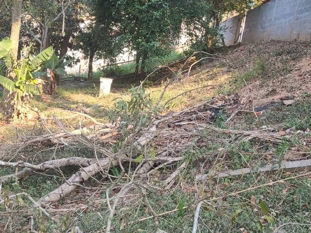 Terreno com 1340m², à venda, no bairro Durando Mumare (Mailasqui) em São Roque