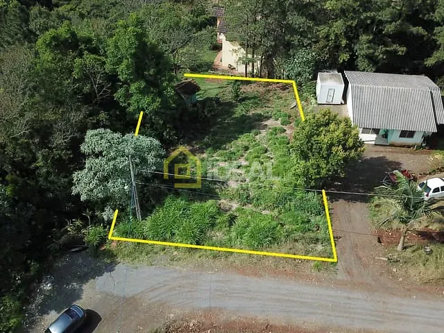 Terreno com 450m², à venda, no bairro Estados em Concórdia