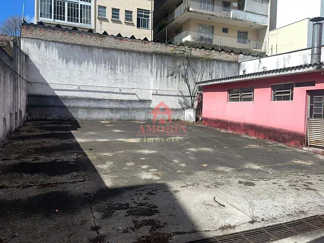 Terreno com 615m², à venda, no bairro Centro em Curitiba
