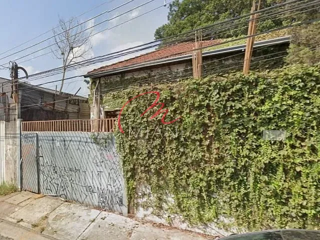 Terreno com 323m², à venda, no bairro Vila Pirajussara em São Paulo
