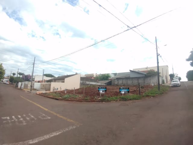 Terreno com 268m², à venda, no bairro Jardim Panorâmico em Cambé